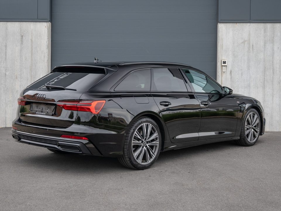 Audi A6 Avant 45 TFSI Quattro S line
